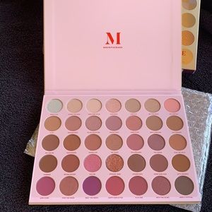 Morphe 35XO Holiday Eyeshadow Palette
